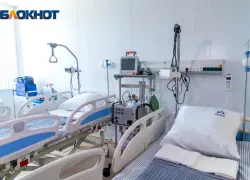 Двое мужчин попали в больницу после обстрелов ВСУ Горностаевского округа