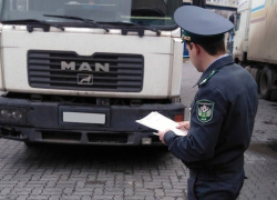На Херсонщину не дали ввезти 300 кг подозрительного корма