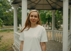 Под прицелом дронов ВСУ: главврач Новокаховской больницы рассказала о работе медучреждения