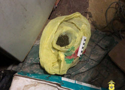 Пакеты с наркотиками изъяли у жителя Херсонской области