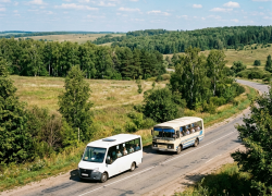 В Геническом и Новотроицком округах возобновляют работу автобусные маршруты