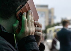 Не щедрая случайность: что делать и как себя защитить, если вам пришли на карту чужие деньги