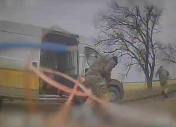 В Херсонской области оператор БПЛА спас мужчину от сотрудников ТЦК, видео