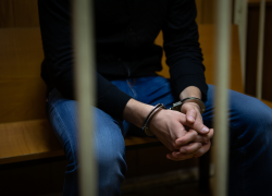 Украинец получил 12 лет за попытку подрыва поста ВС РФ в Херсонской области