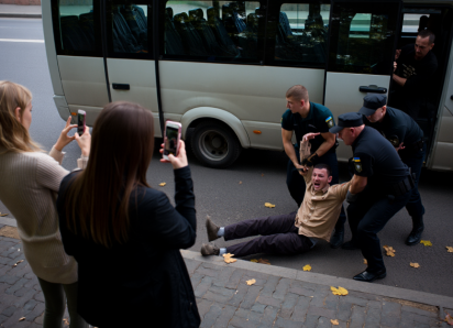 В Херсоне военкомы используют грязные методы мобилизации