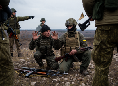 Новости СВО: ВСУшники пачками сдаются в плен, Кличко метит на место Зеленского и кадры разгрома боевиков под Херсоном