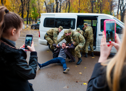 Сальдо: в Херсоне работает агентурная сеть для поиска мужчин призывного возраста