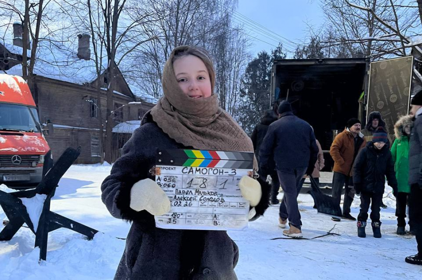 Школьница из Херсонской области дебютировала в военном кино на НТВ