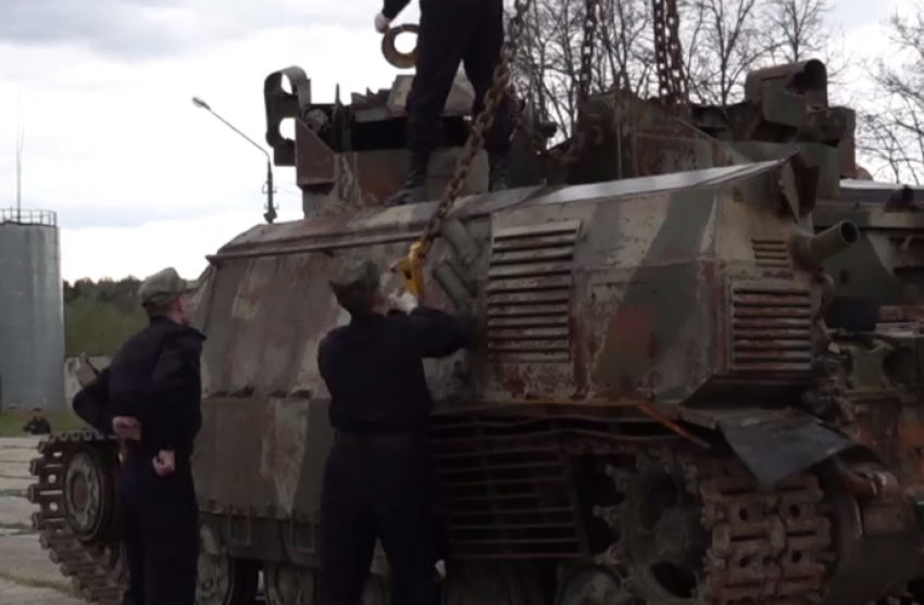 Танк Т-72Б3М «Днепра» уничтожил украинский «Леопард» точным выстрелом