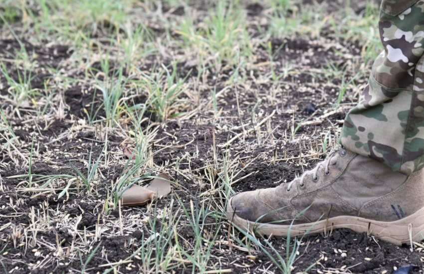 Боевики ВСУ разбросали противопехотные мины по берегу Днепра в Херсоне