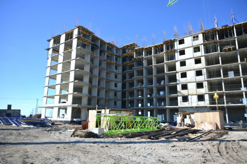 Херсонские чиновники получили скидку на жилье на 30% больше, чем многодетные