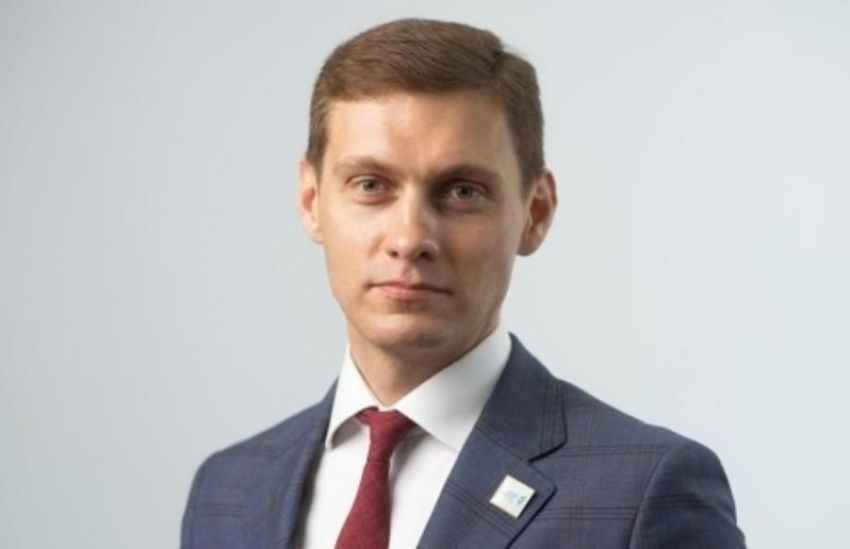 Иван Сафронов покинул пост министра промышленности и торговли Херсонской области