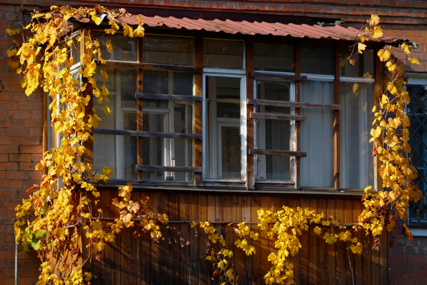 Висящее на балконе тело мужчины обнаружили в Херсоне