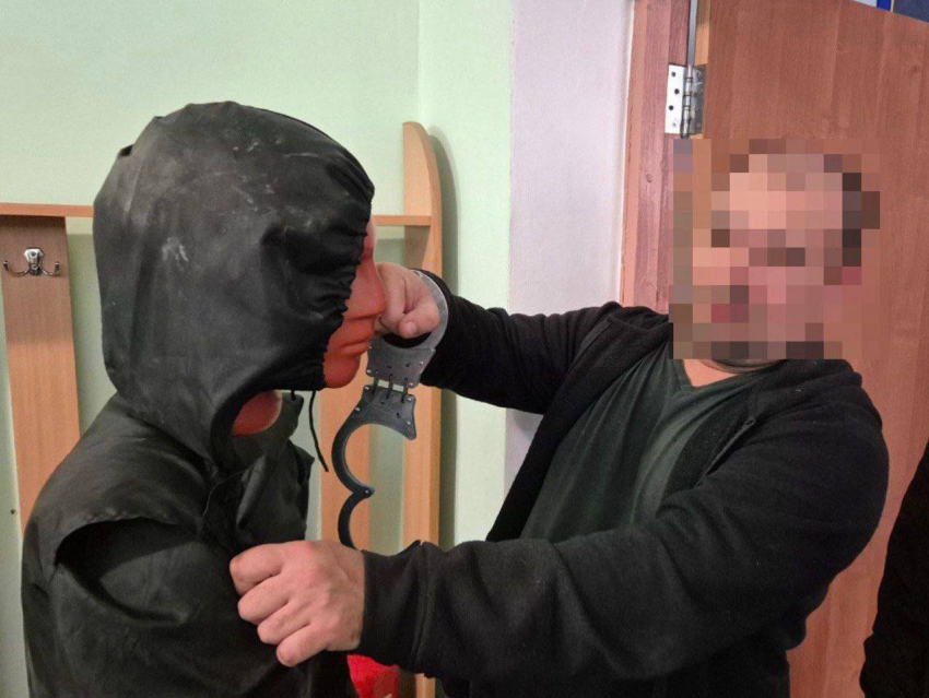 В Новой Каховке ревнивец избил соперника до смерти