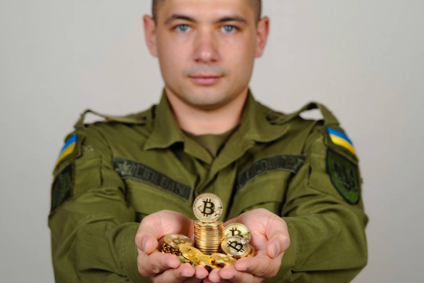 Военкомы ТЦК в Херсоне берут взятки в криптовалюте