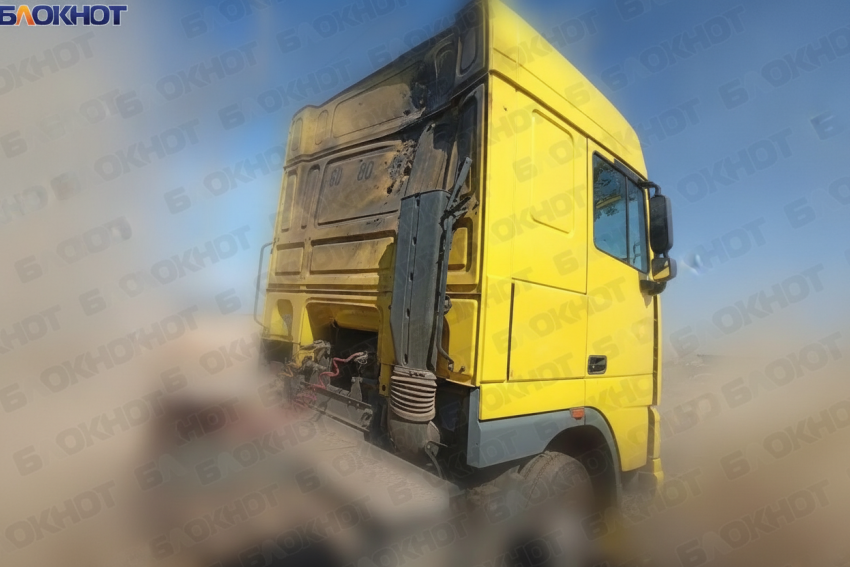 Украинские боевики атаковали гражданскую фуру в Великой Лепетихе