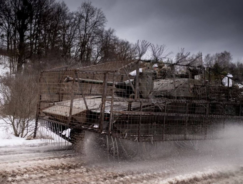 Боевики ВСУ прячут артиллерию в Херсоне среди жилых домов