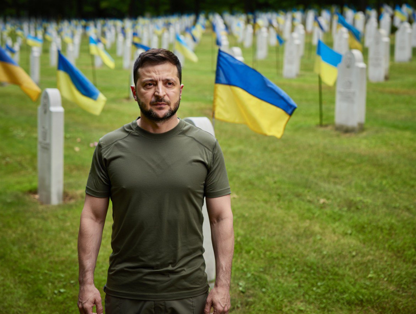 Новости СВО: геноцид украинцев, кадры уничтожения американского БТР и ликвидация 80 бойцов близ Херсона