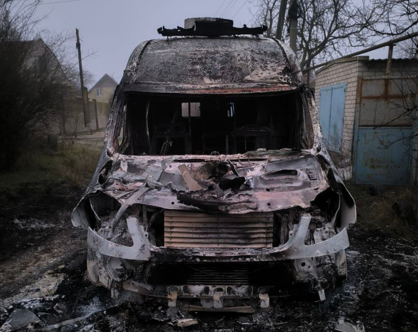 Дрон ВСУ в Херсонской области сжег дотла скорую помощь