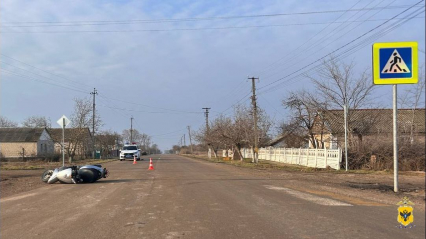 В Каланчакском округе в ДТП со скутером пострадала женщина