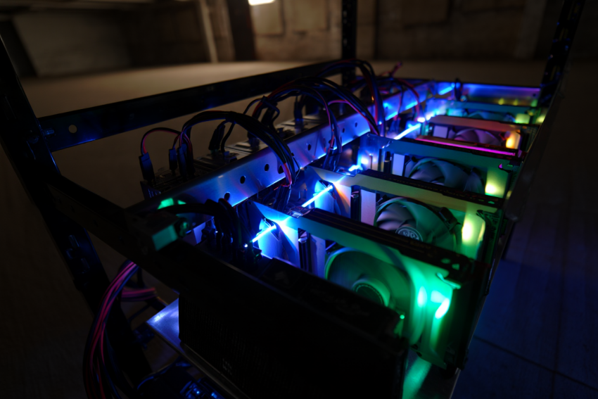 Майнеров в Херсонской области ждут штрафы до 2 млн рублей