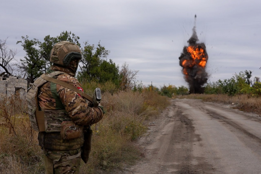 «Грады» отработали точно: ВС РФ ликвидировали украинский арсенал на Карантинном острове