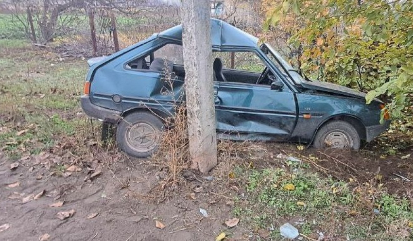 В Херсонской области пьяный юнец без прав чуть не угробил в ДТП 23-летнего друга