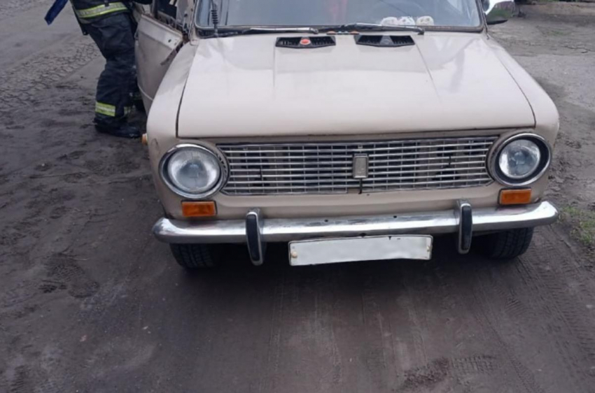 В Новой Каховке опубликовали кадры последствий удара дроном ВСУ по такси