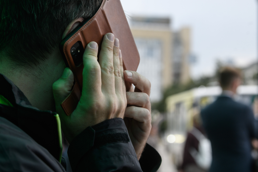 Не щедрая случайность: что делать и как себя защитить, если вам пришли на карту чужие деньги