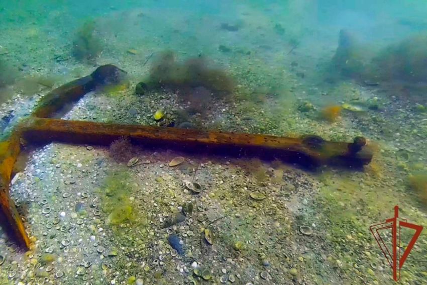 Росгвардейцы Херсонской области нашли в Азовском море артефакты времён ВОВ