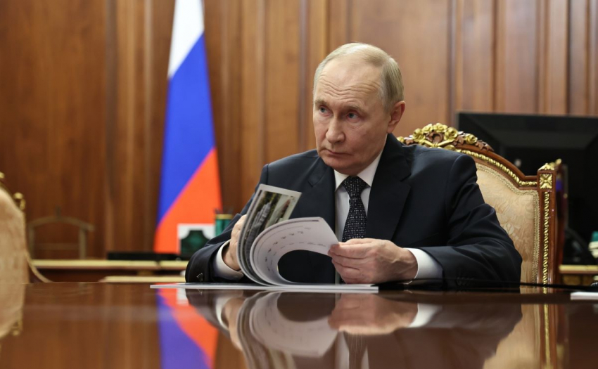 Новости СВО: Зеленский подыграл Путину, у России появилось уникальное оружие, надо забирать Одессу и Харьков