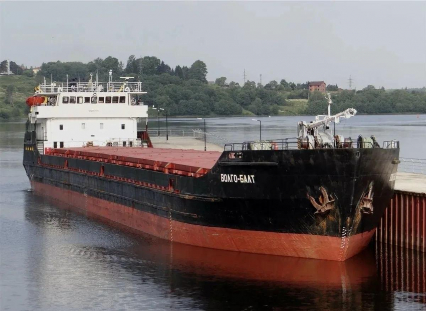 Сальдо: ВСУ атаковали сухогруз в Азовском море, не найдя военной цели