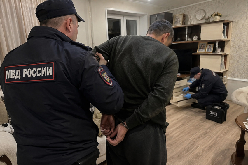Житель Голопристанского округа после пьянки убил жену, и хранил дома склад боеприпасов