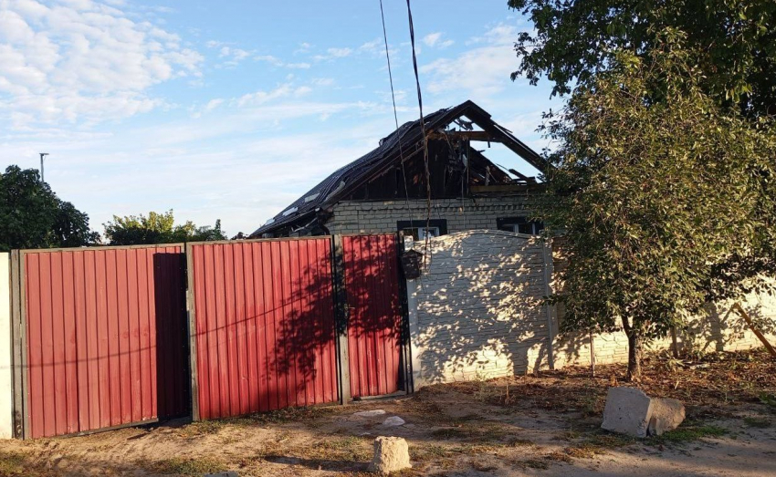 В Алешкинском округе от удара дронов пострадали двое мужчин