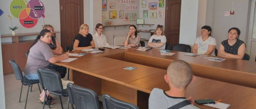 Кто получает завышенные зарплаты в Херсонской области, раскрыл депутат Александр Фомин