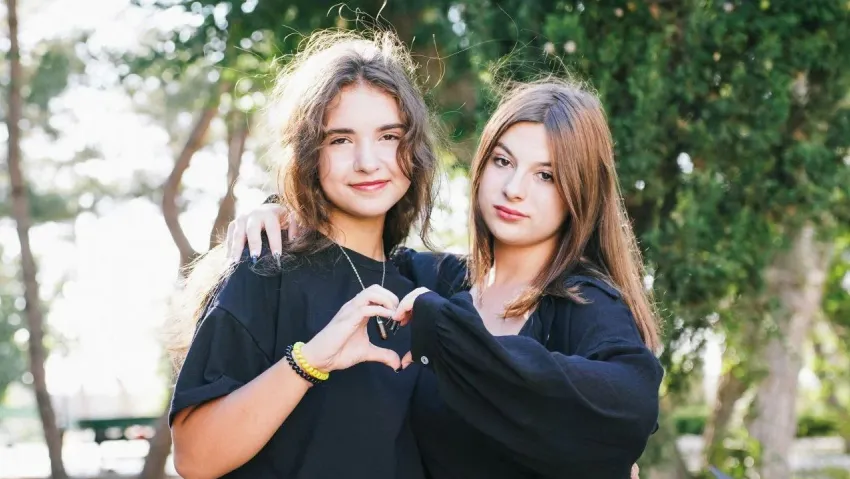 «Хочу изменить мир»: 13-летняя активистка из Григорьевки пишет вдохновляющие статьи